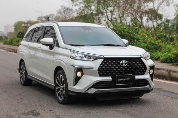 Toyota Veloz Cross sắp tăng giá tại Việt Nam