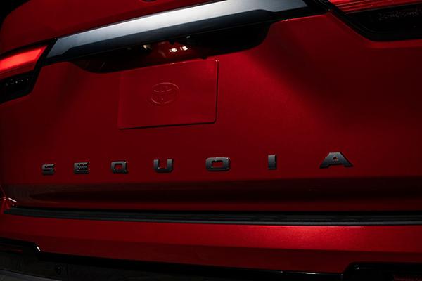 Toyota Sequoia thế hệ mới xác nhận ra mắt tại Mỹ vào ngày 25/1 sắp tới