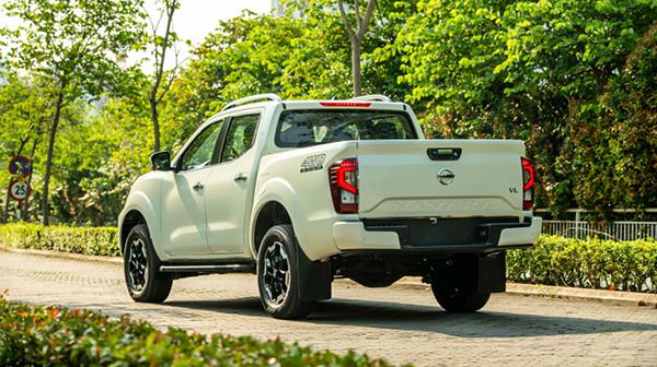 Khám phá Nissan Navara bản 4WD Cao Cấp có giá bán dễ chịu, chỉ 895 triệu đồng