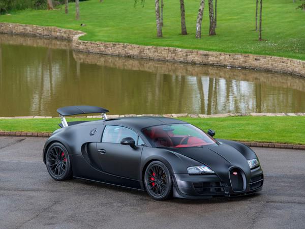 Chiếc Bugatti Veyron Super Sport cuối cùng đang được mở bán tại Vương quốc Anh
