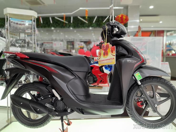 Bộ đôi xe ga Honda Spacy mới nhất Việt Nam giá hơn 15 tỷ đồng