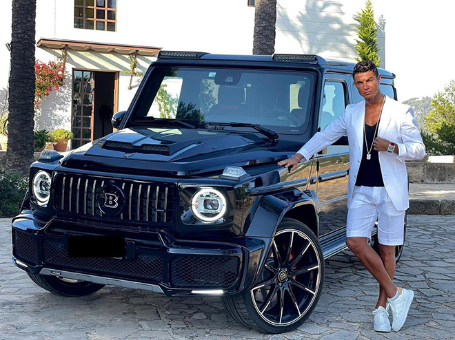 Koleksi mobil Cristiano Ronaldo dengan harga yang fantastis 1
