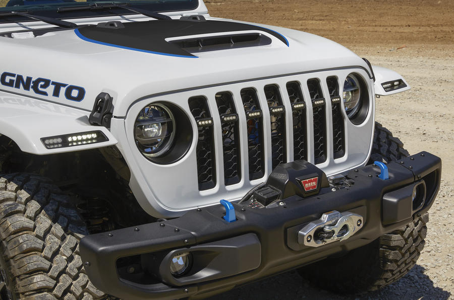 Xem trước Jeep Wrangler Magneto chạy điện sắp ra mắt - Xe 360