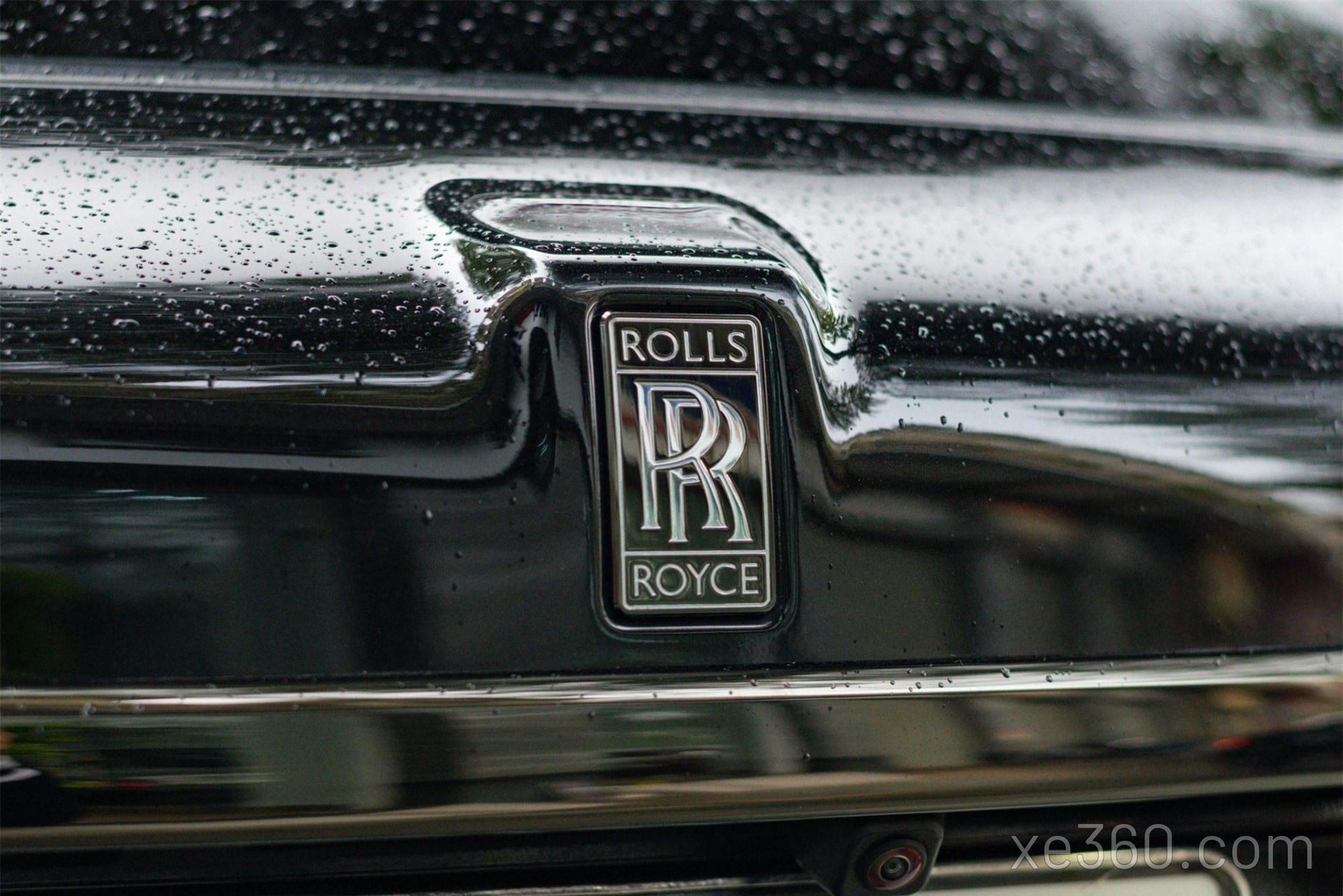2019 ROLLSROYCE Cullinan 675 V12 SUV 5dr Petrol Auto 4WD Euro 6 250000  24784 miles Dark Emerald  JCT600