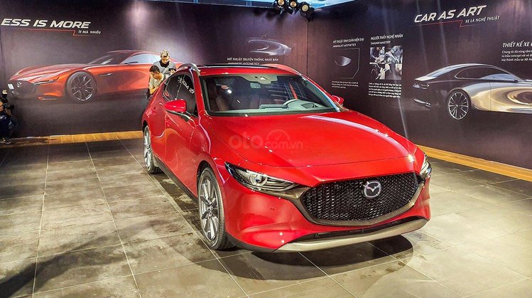 So sánh Mazda 3 1.5L Deluxe 2020 và Hyundai Accent 1.4 Mt